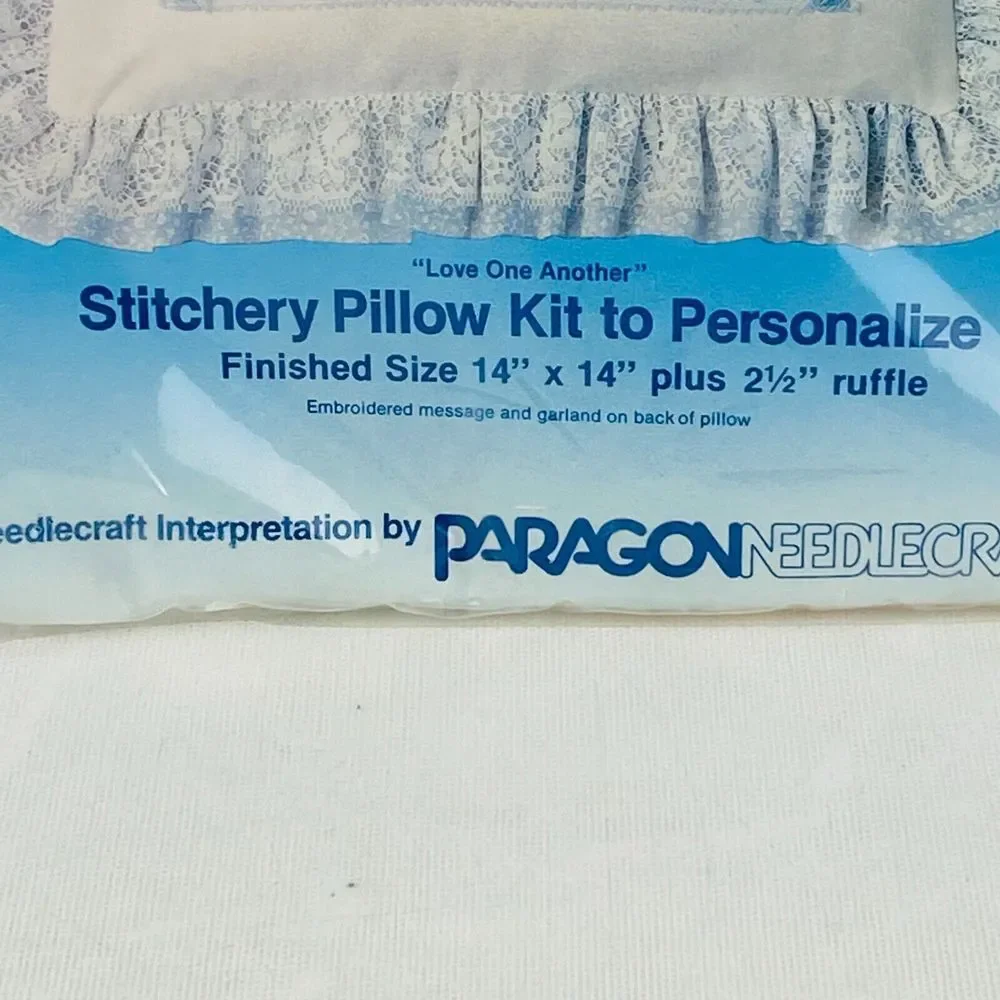 Paragon 1088 Love One Another Stitchery Pillow Kit Precious Moments 14x14‎ 1984